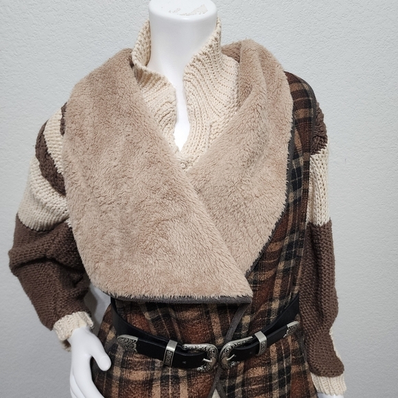 Jodifl Plaid Fleece Renaissance Long Open Vest Size M - Picture 3 of 10